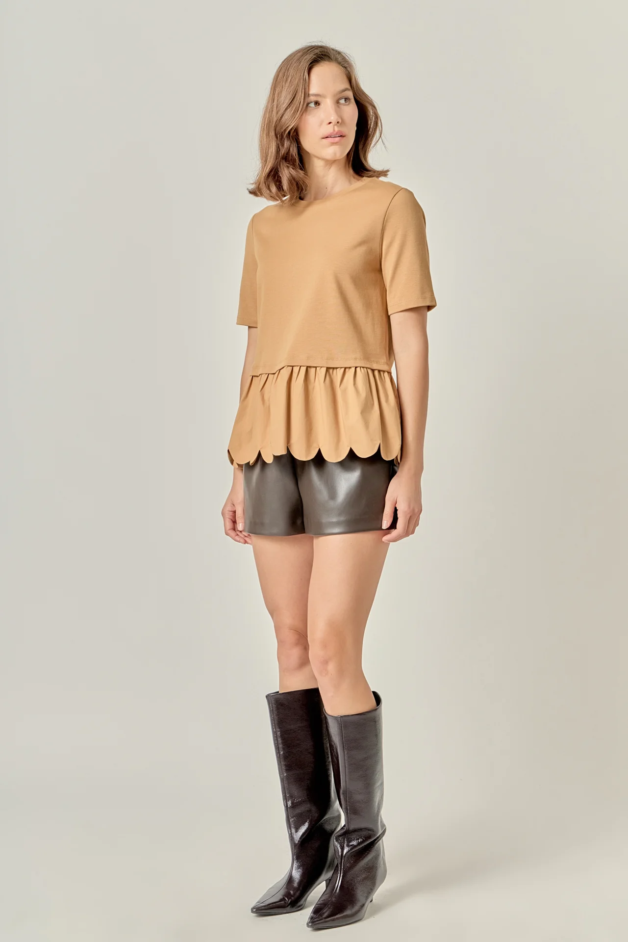 Mixed Media Scallop Detail T-shirt - Image 3
