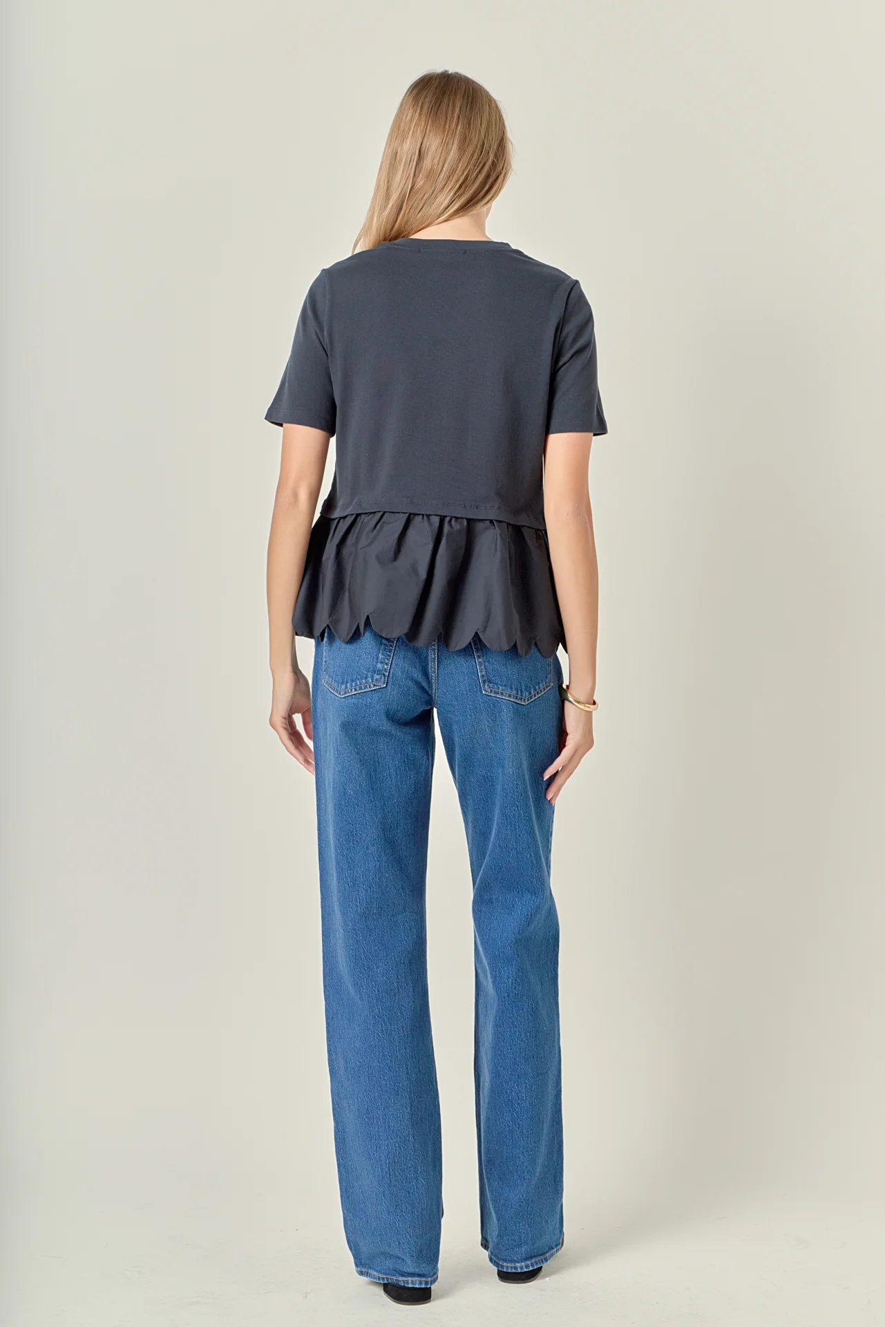 Mixed Media Scallop Detail T-shirt - Image 9