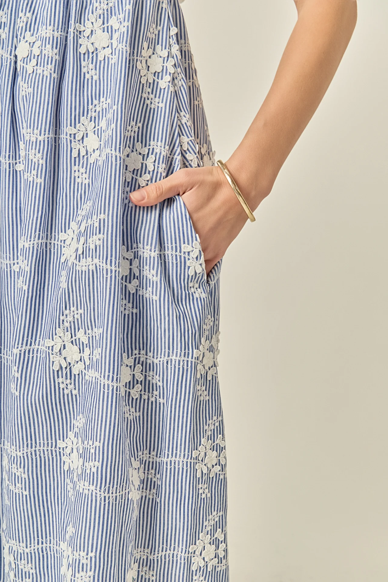 Charlotte Mixed Media Midi Dress - Image 7