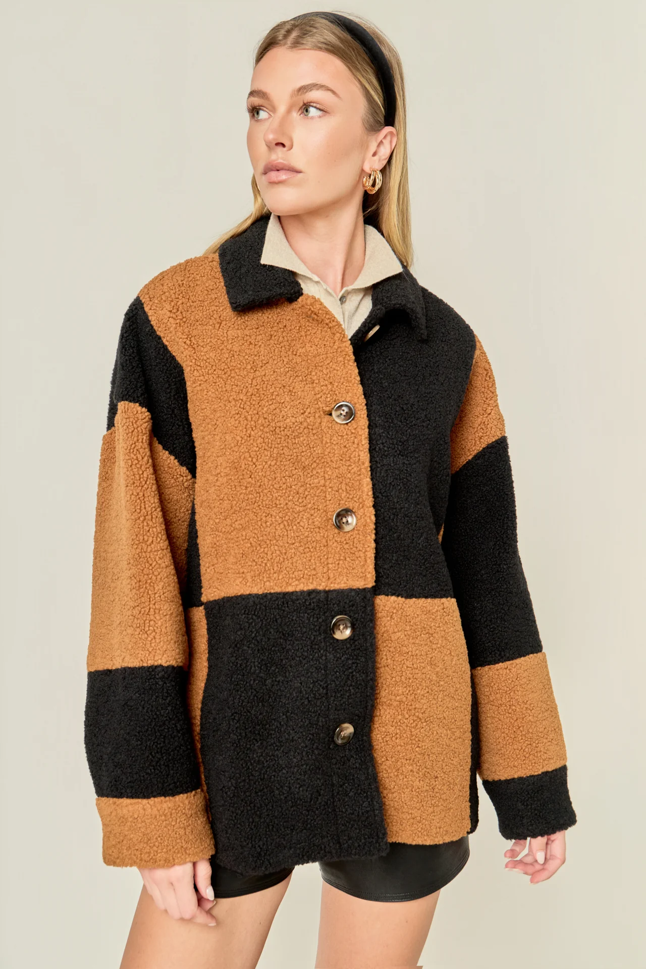 Oversize Teddy Check Jacket - Image 7