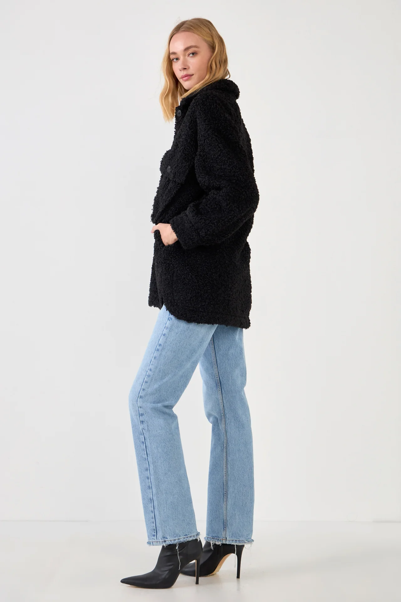 Oversized Sherpa Jacket - Image 18