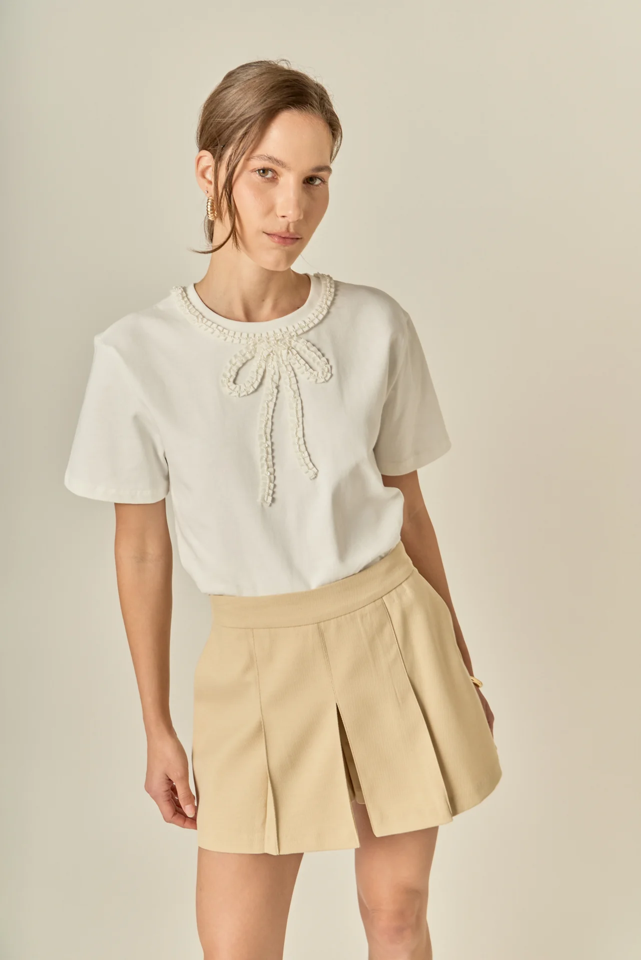 Pearl-Embellished Bow T-Shirt - Image 6