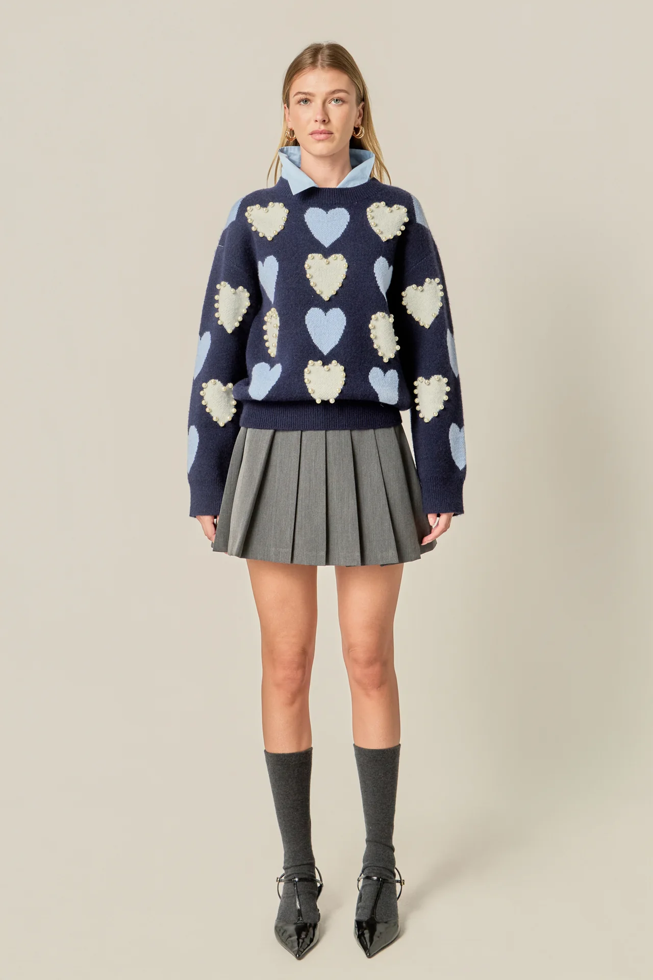 Pearl with Heart Pattern Sweater - Image 13