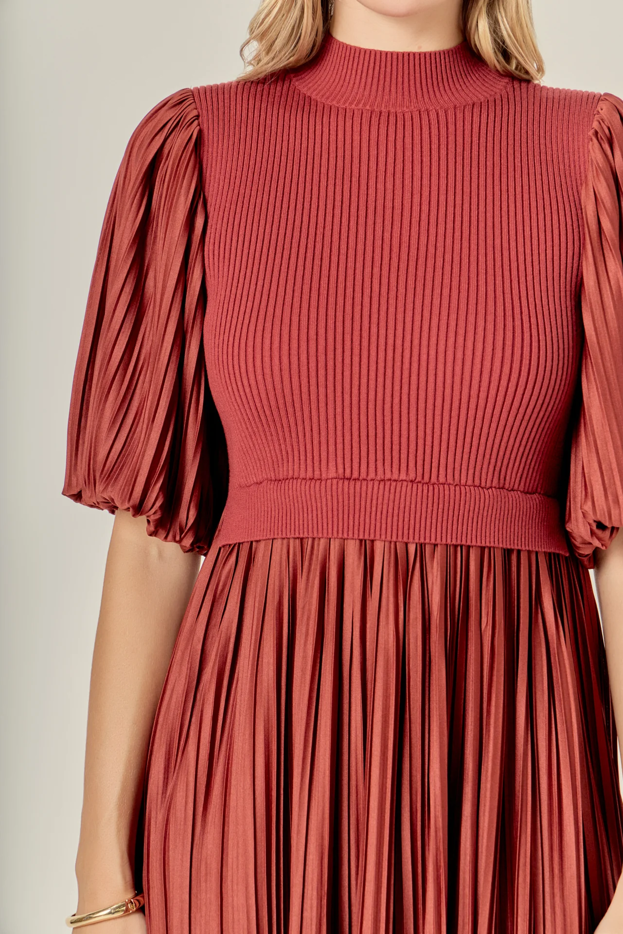 Pleated Mix Media Maxi Dress - Image 7