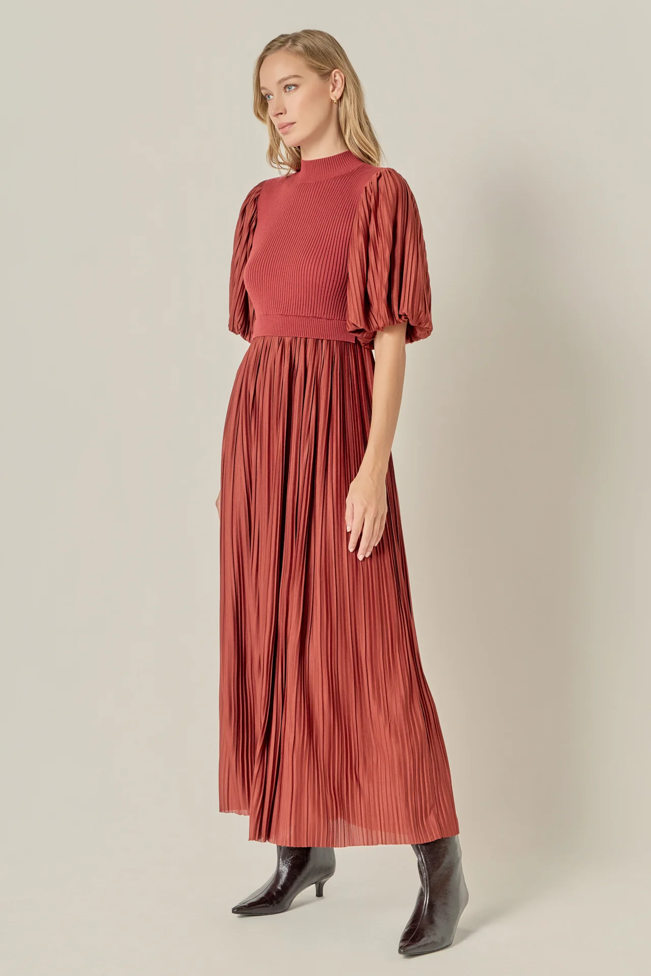 Pleated Mix Media Maxi Dress - Image 8