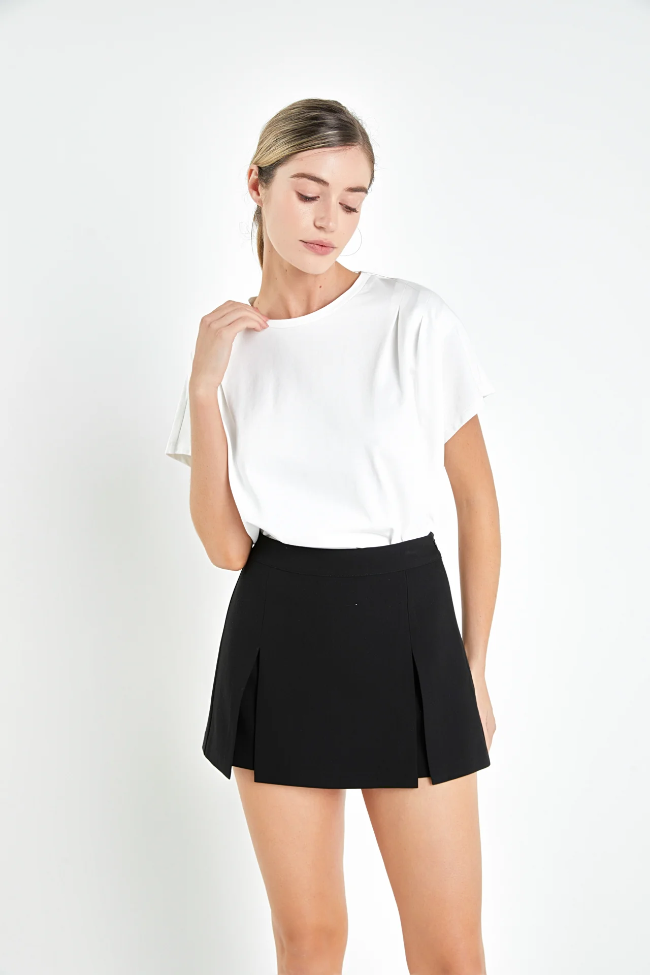 Pleated T-Shirt - Image 25