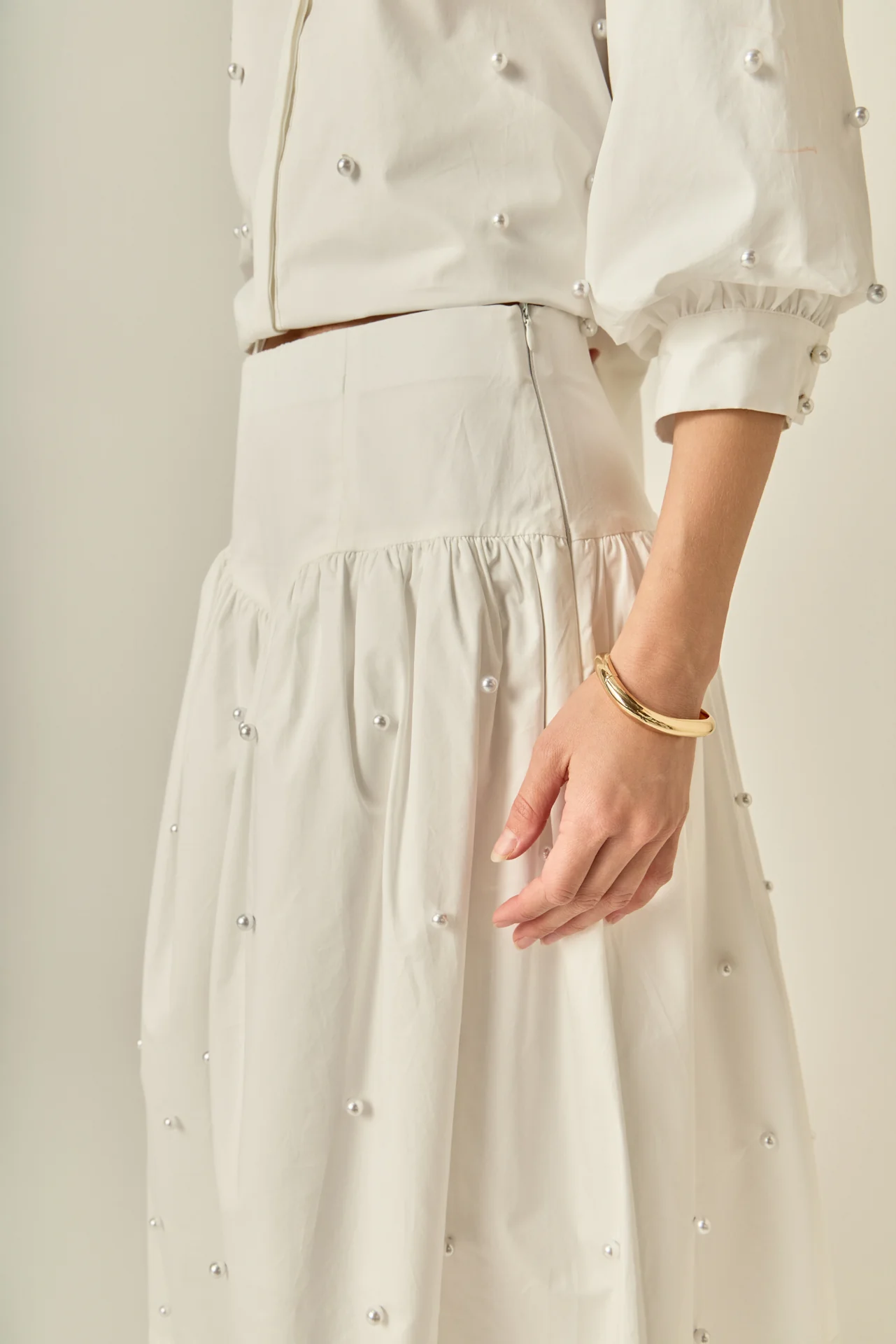 Pearl Embellished Poplin Midi Skirt - Image 7