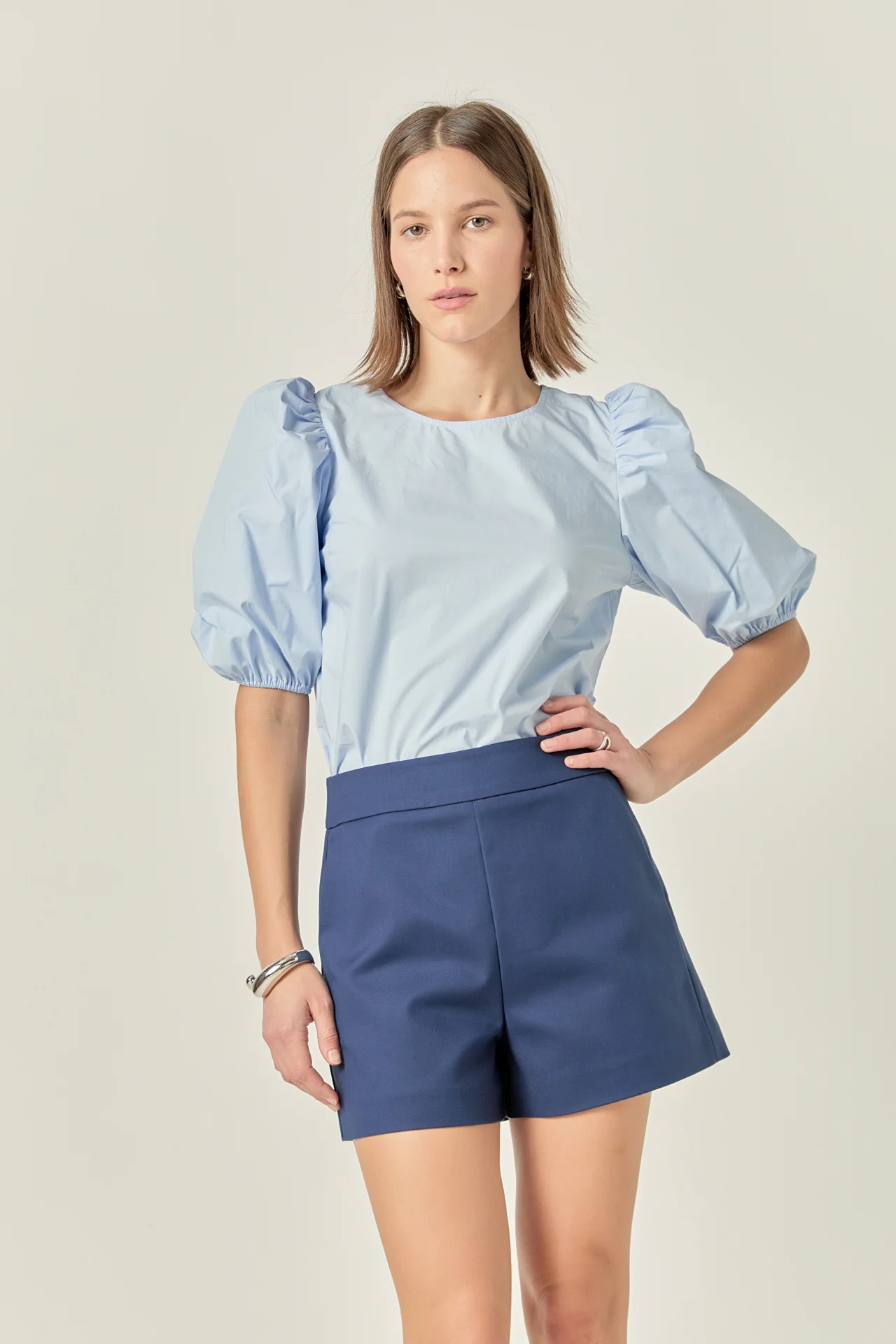 Poplin Puff Sleeve Top - Image 10