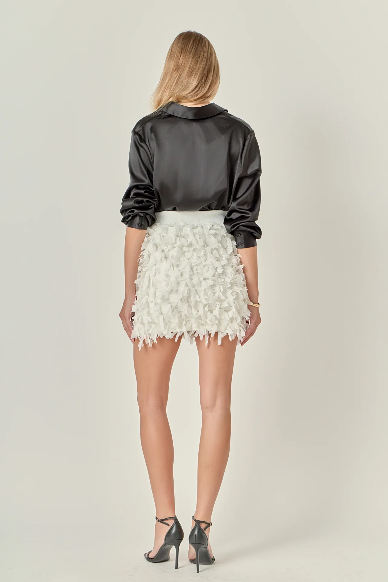 Premium Textured Ribbon High Waisted Mini Skirt - Image 4