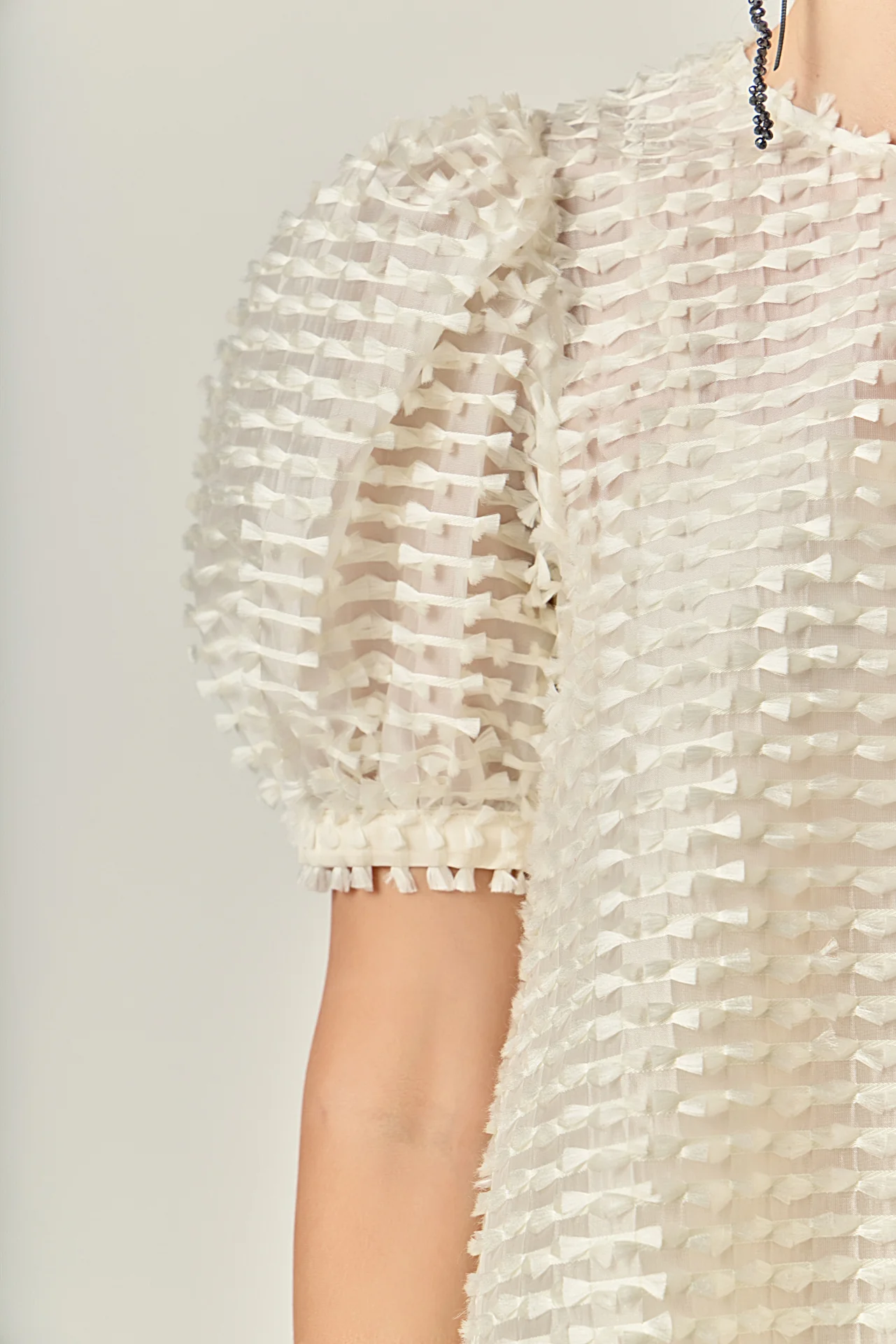 Textured Puff-Sleeve Blouse - Image 2