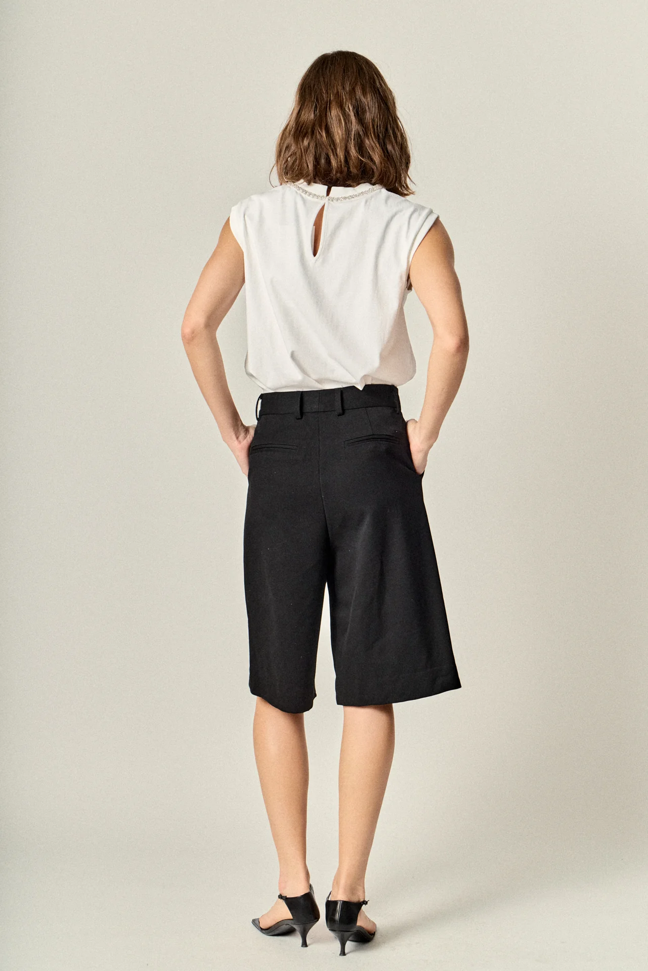 Soft Glimmer Bow Top - Image 4