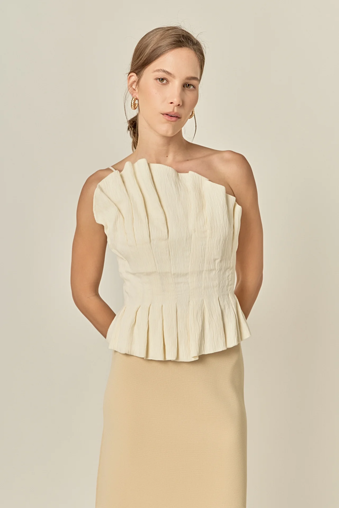 Shell Ruffled Tube Top - Image 7