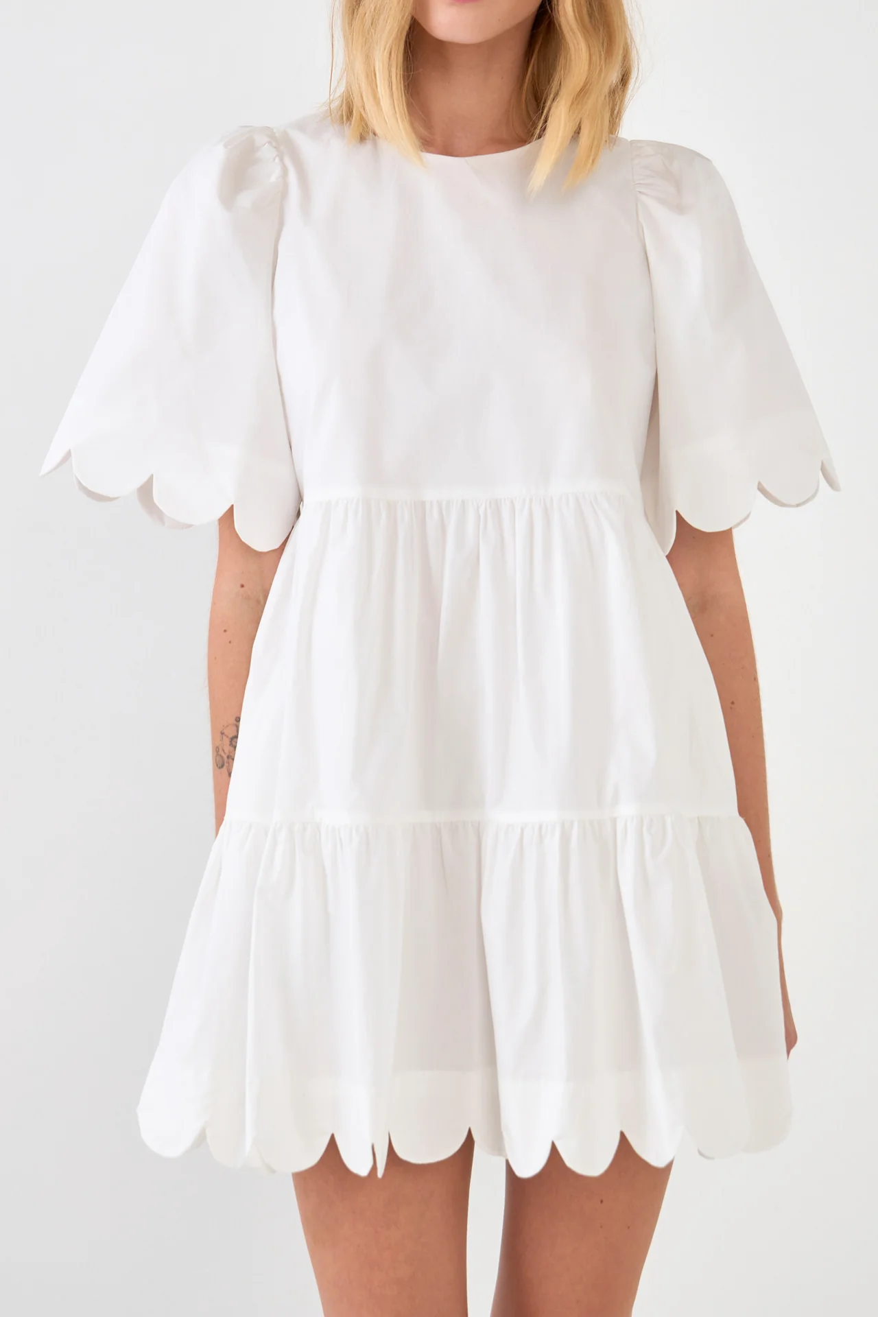 Scallop Detail Tiered Mini Dress - Image 32