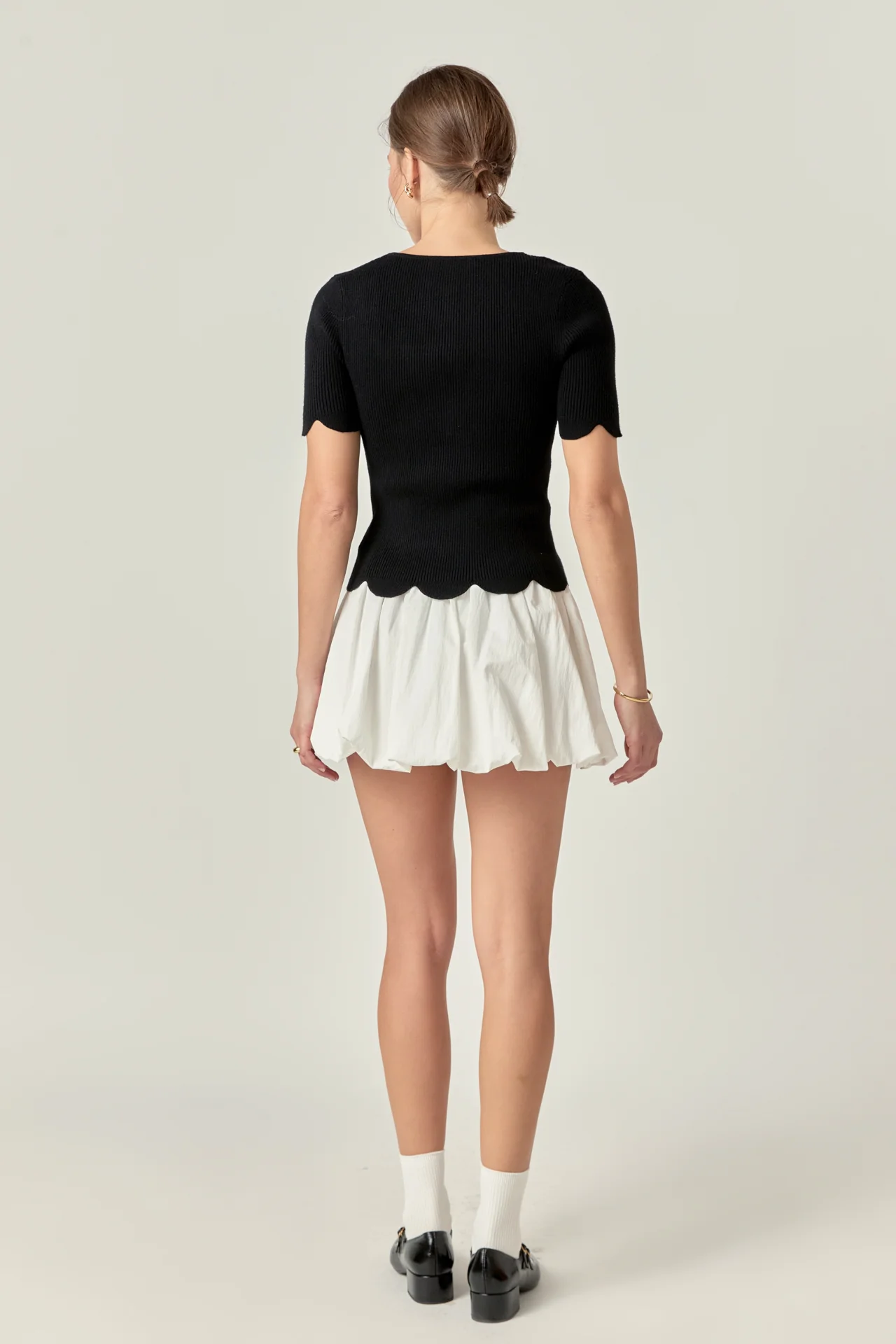 Scalloped Hem Square Neck Sweater - Image 9