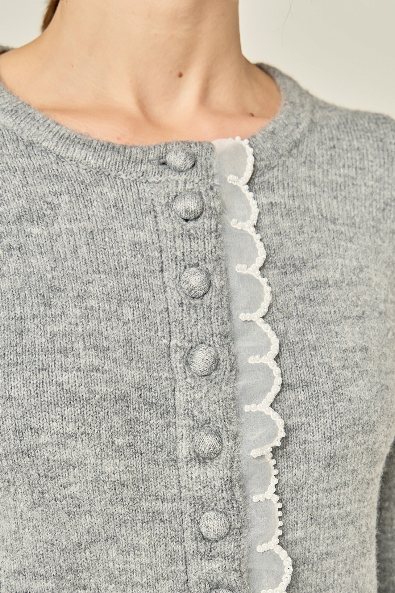 Scallop Pearl Detail Knit Cardigan - Image 3