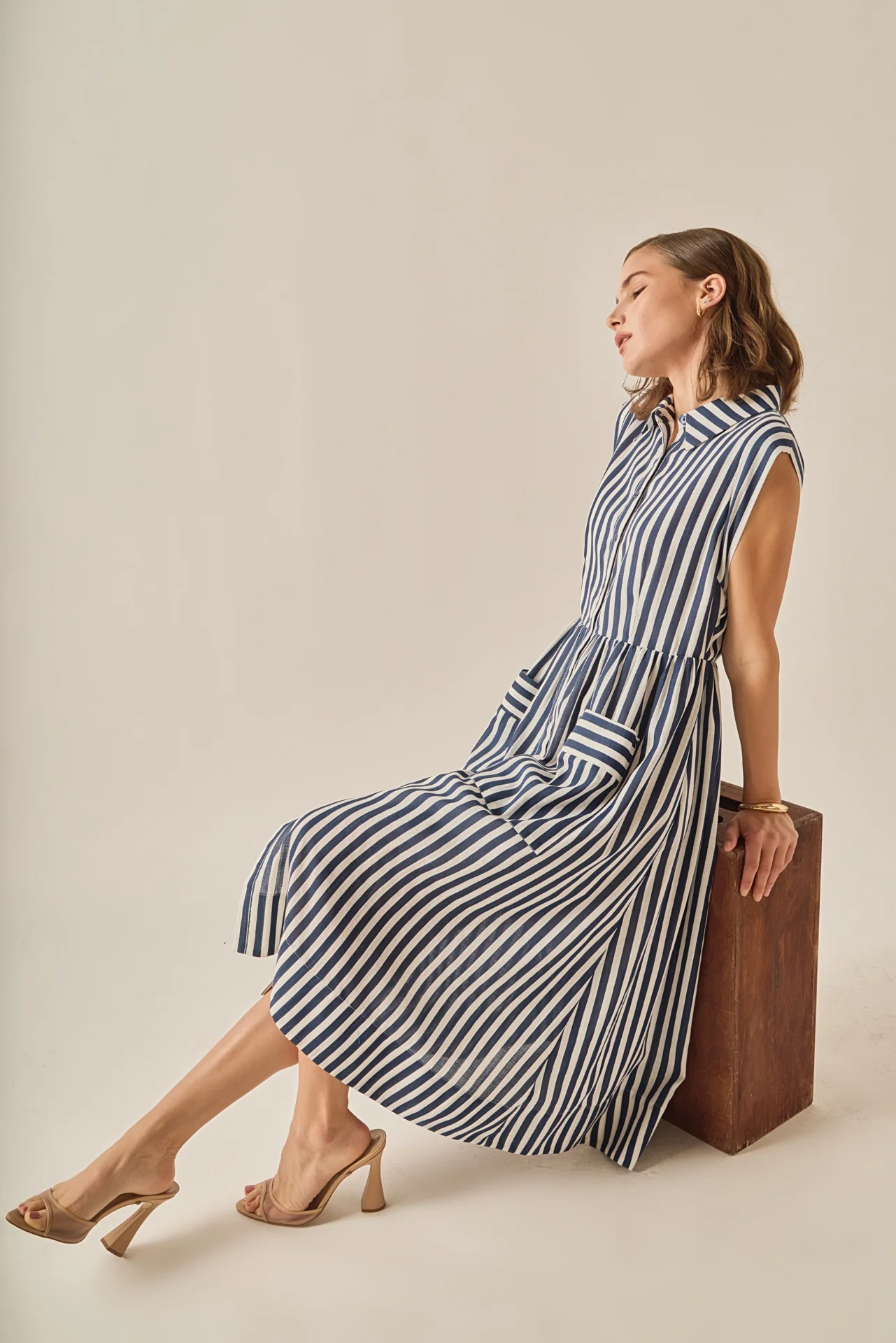 Seersucker Stripe Midi Dress - Image 7
