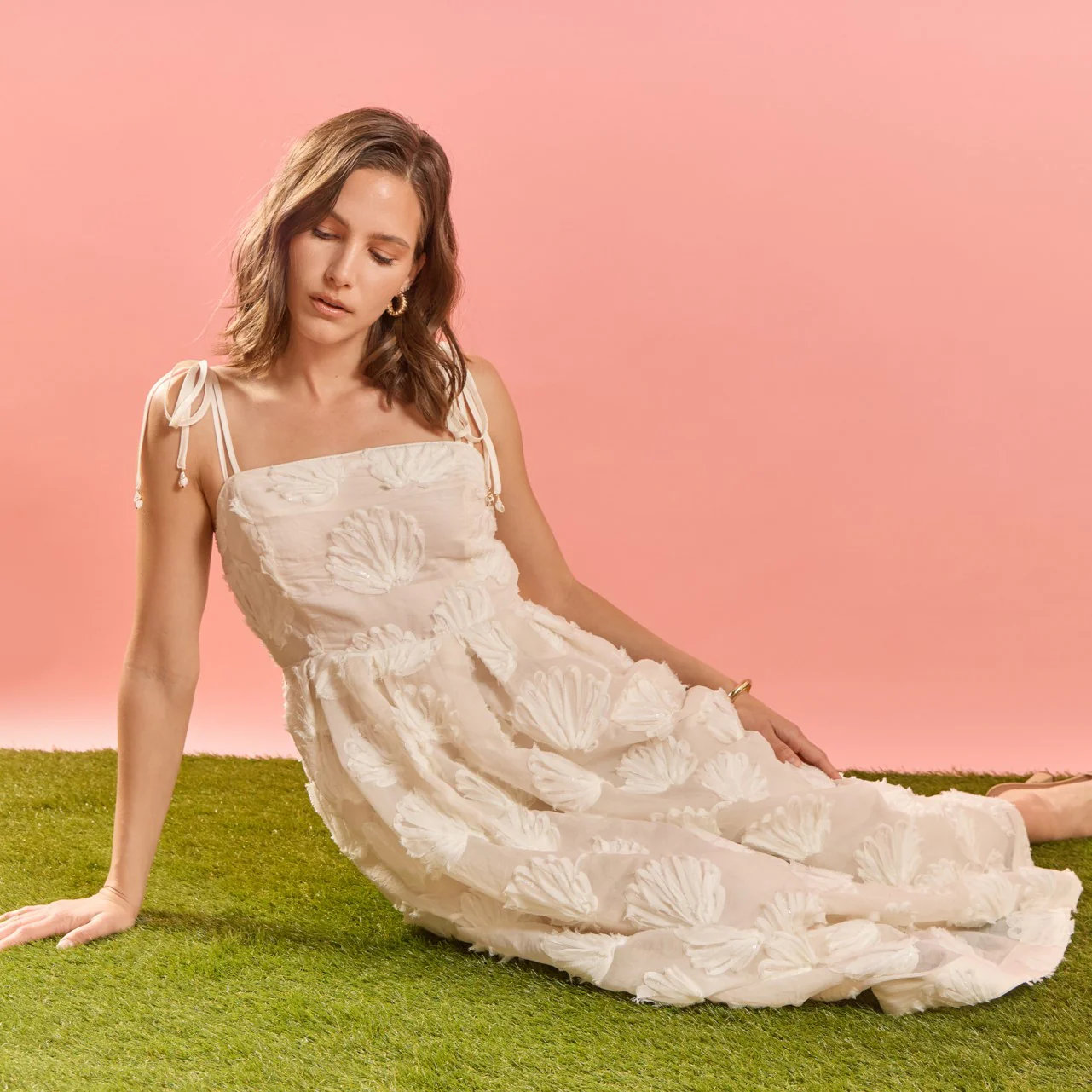 Embroidered Shell Sleeveless Midi Dress - Image 9