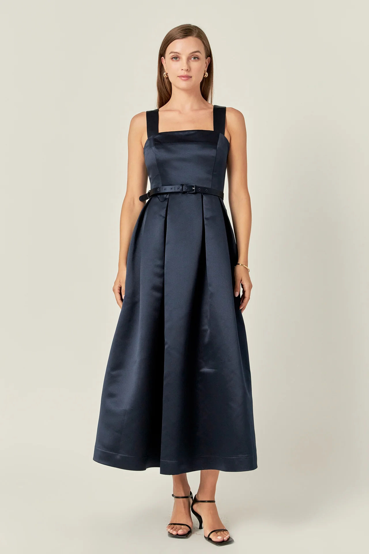 Sleeveless Flared Midi Dress - Image 12