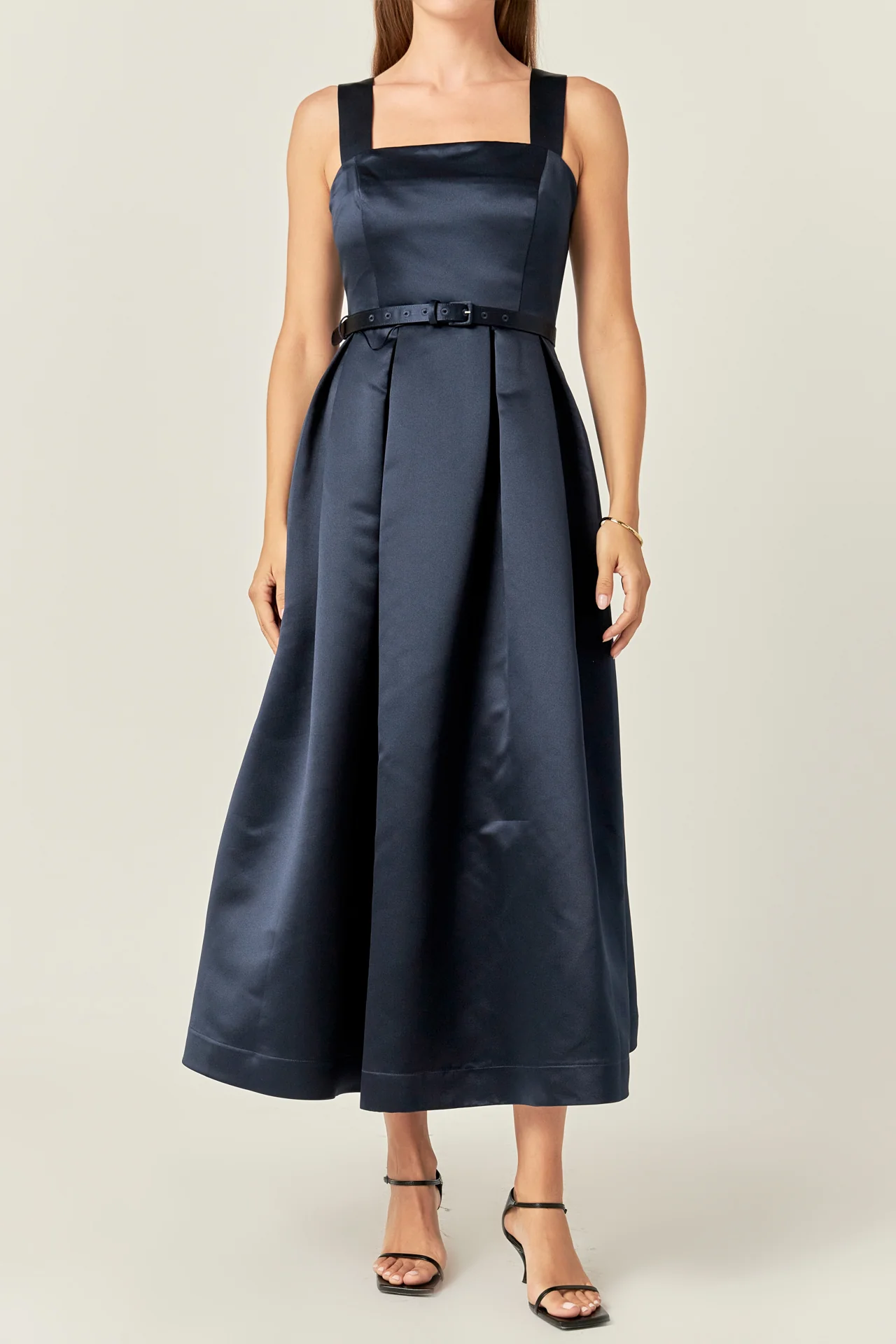 Sleeveless Flared Midi Dress - Image 13