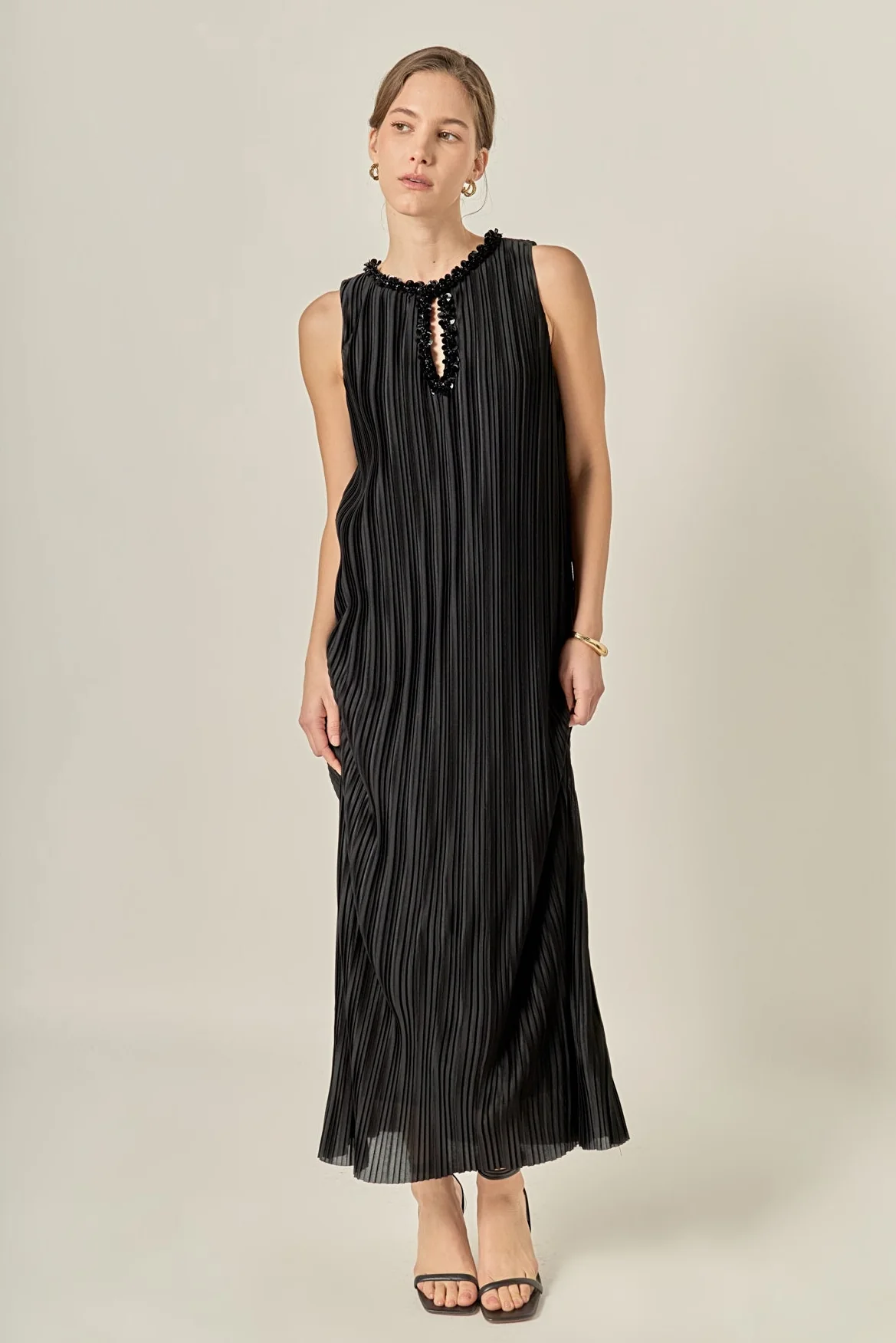 Sequin Keyhole Pleated Midi Dress - Image 6