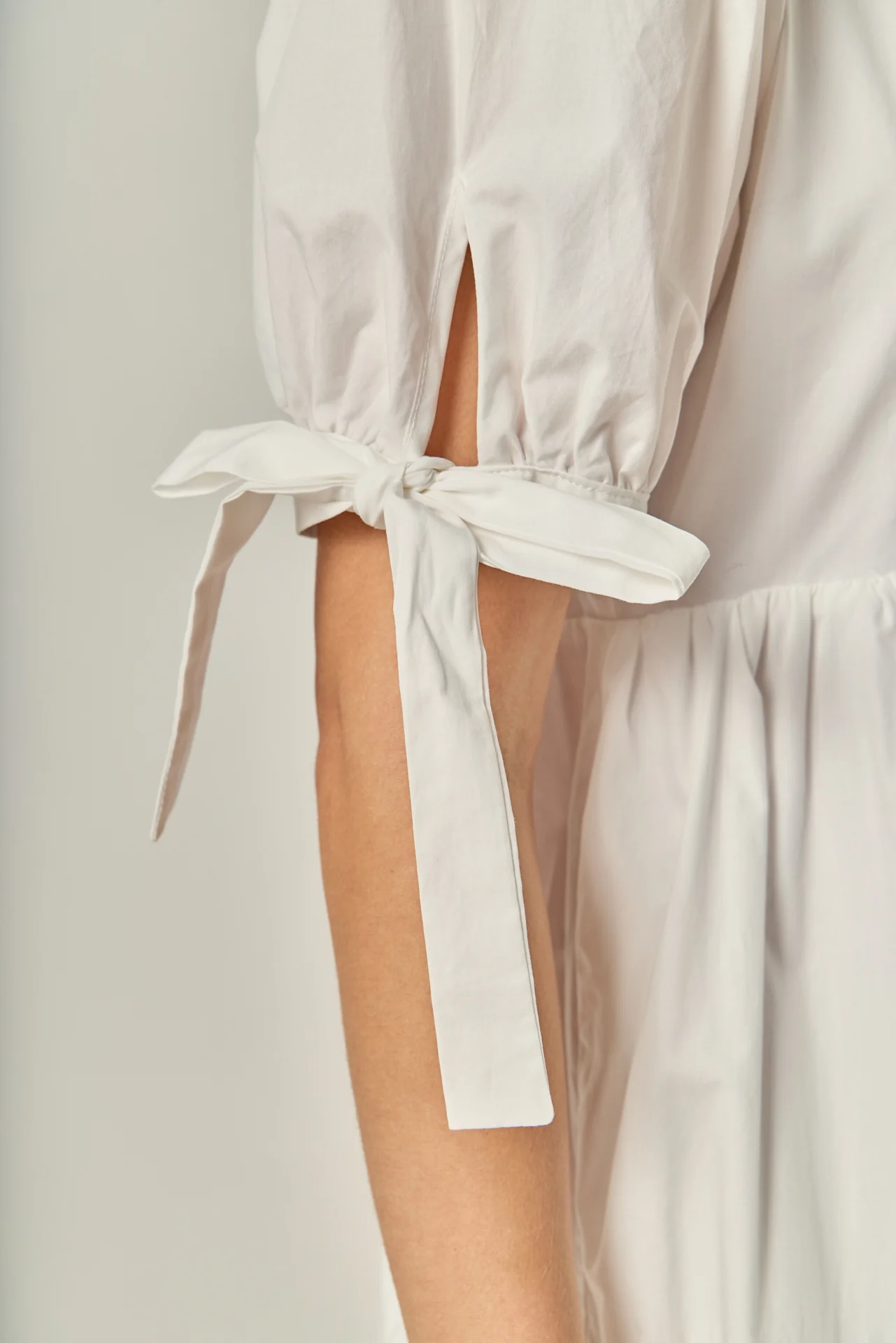 Tiered Midi Dress with Bow-Tie Sleeves - Image 9