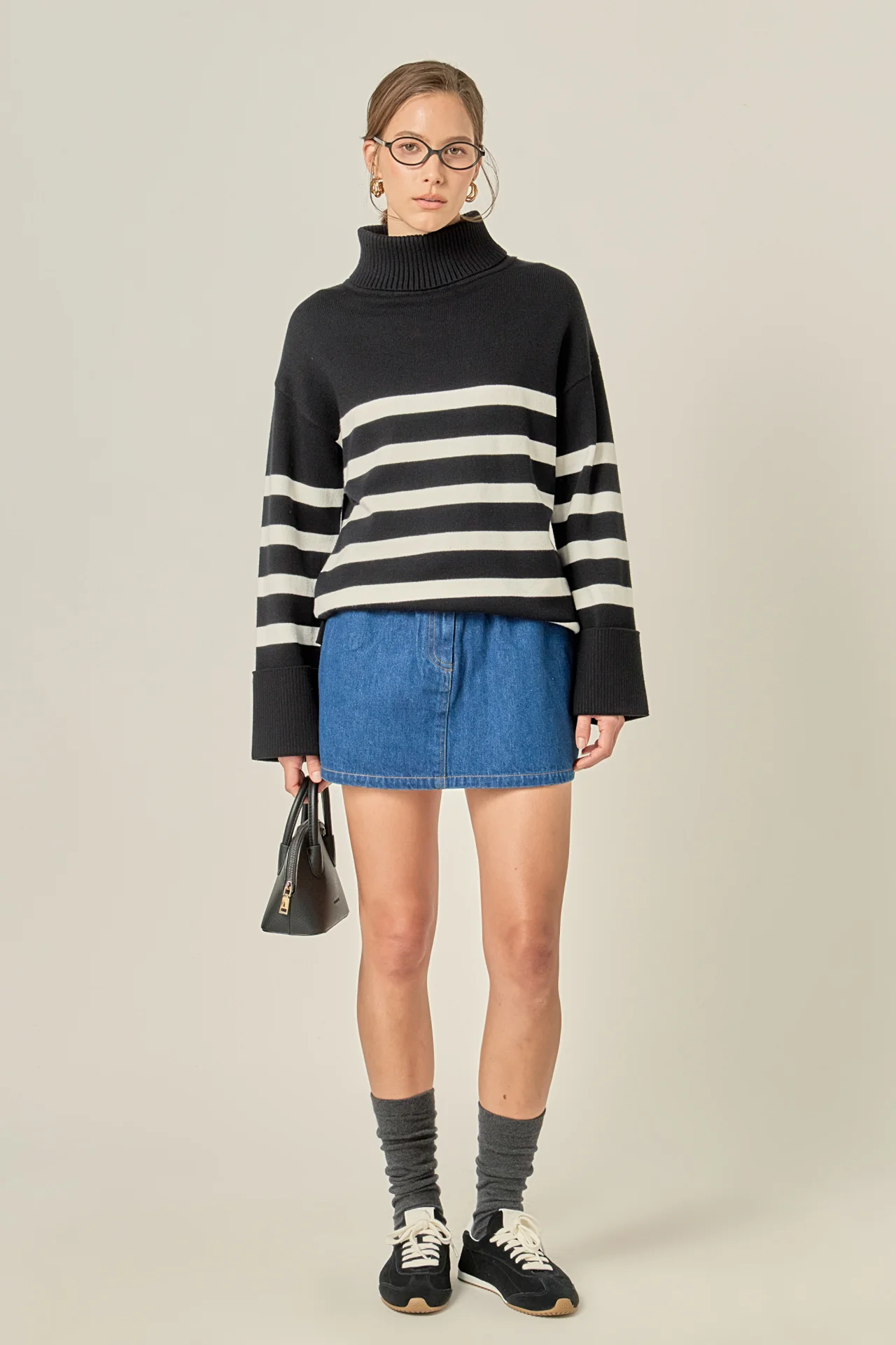 Turtle Neck Stripe Sweater - Image 13