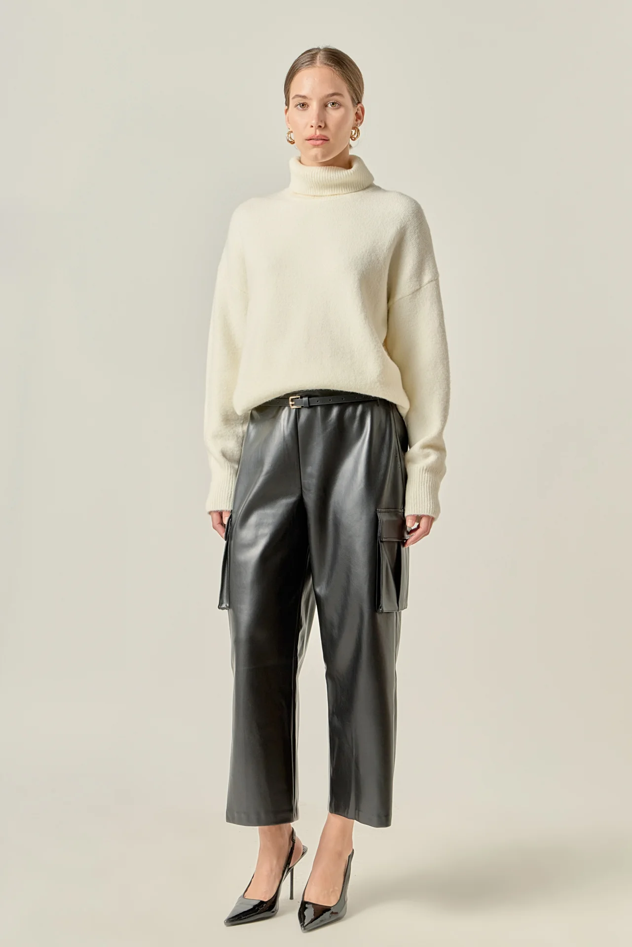 Turtleneck Long Sleeve Sweater - Image 13