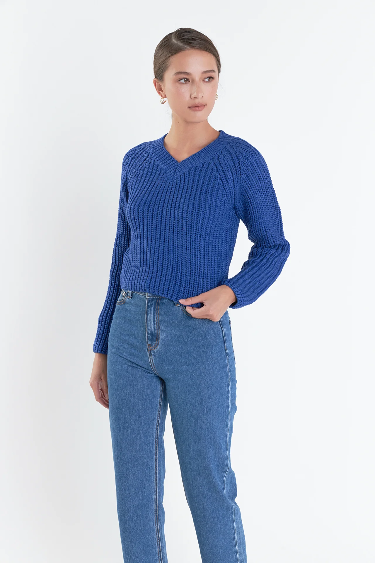 V-neck Knit Sweater - Image 10