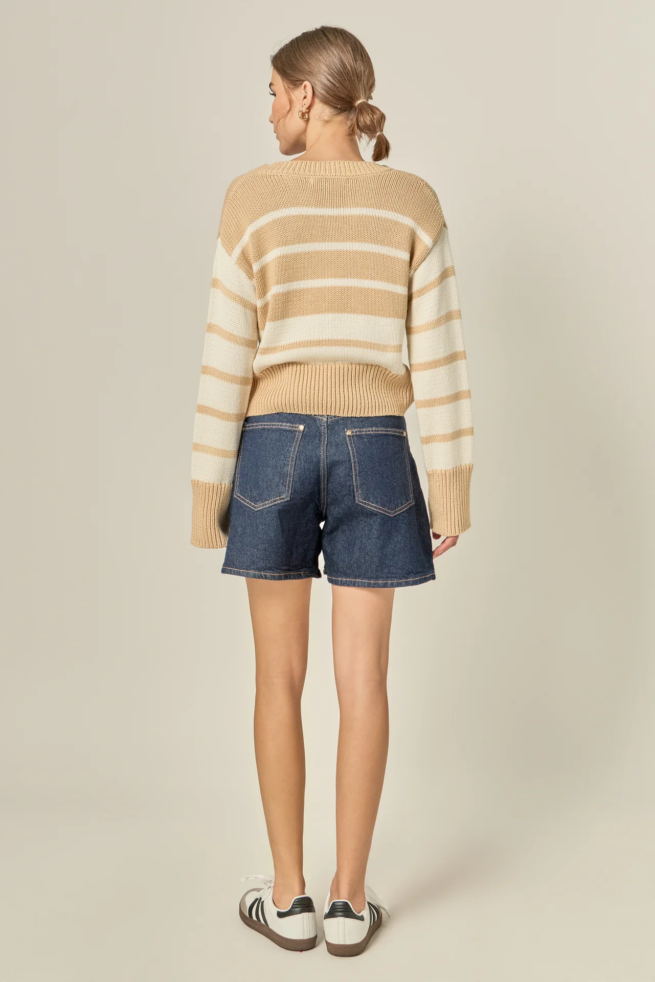 V-neck Striped Sweater - Image 4