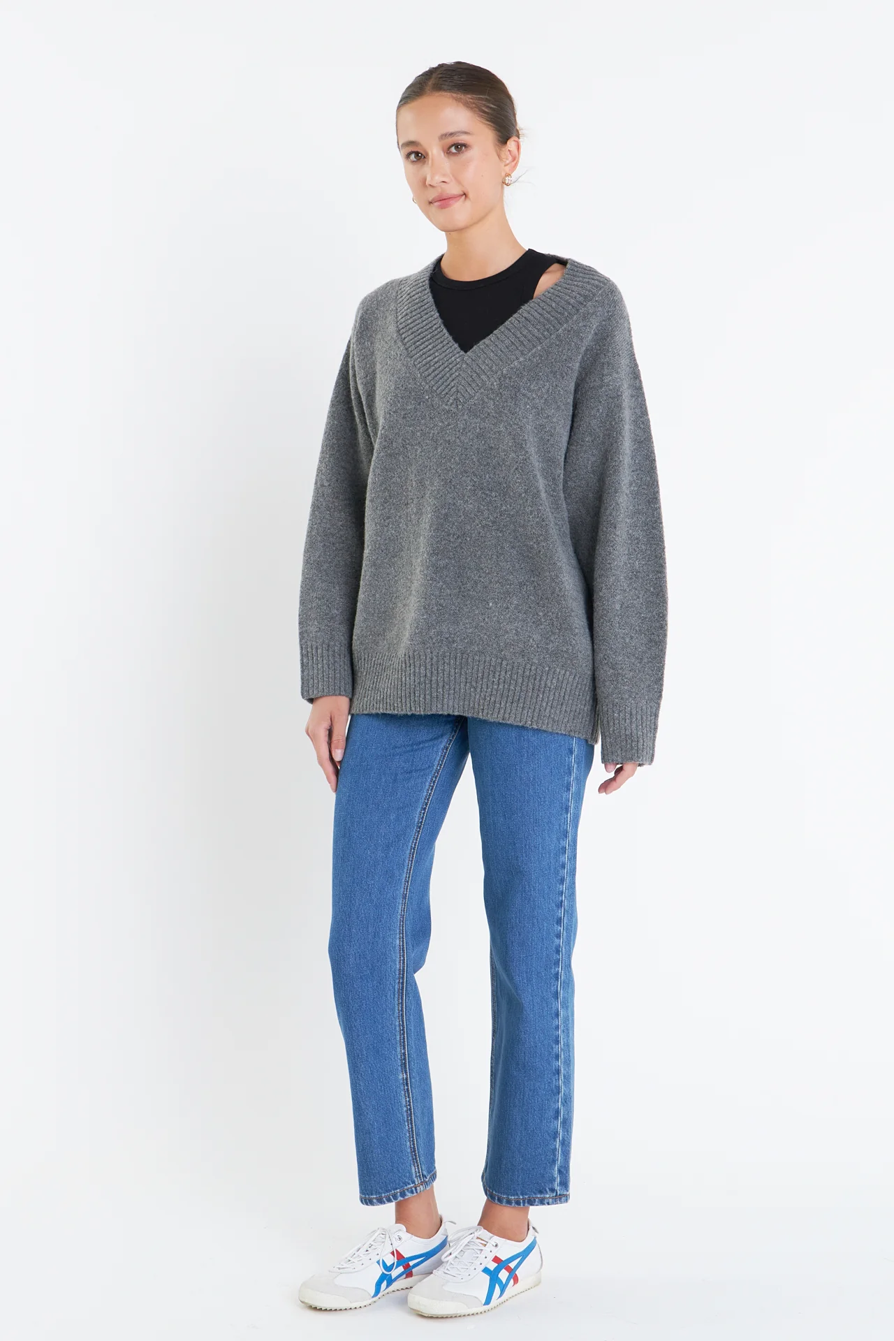 V Neckline Oversized Sweater - Image 9