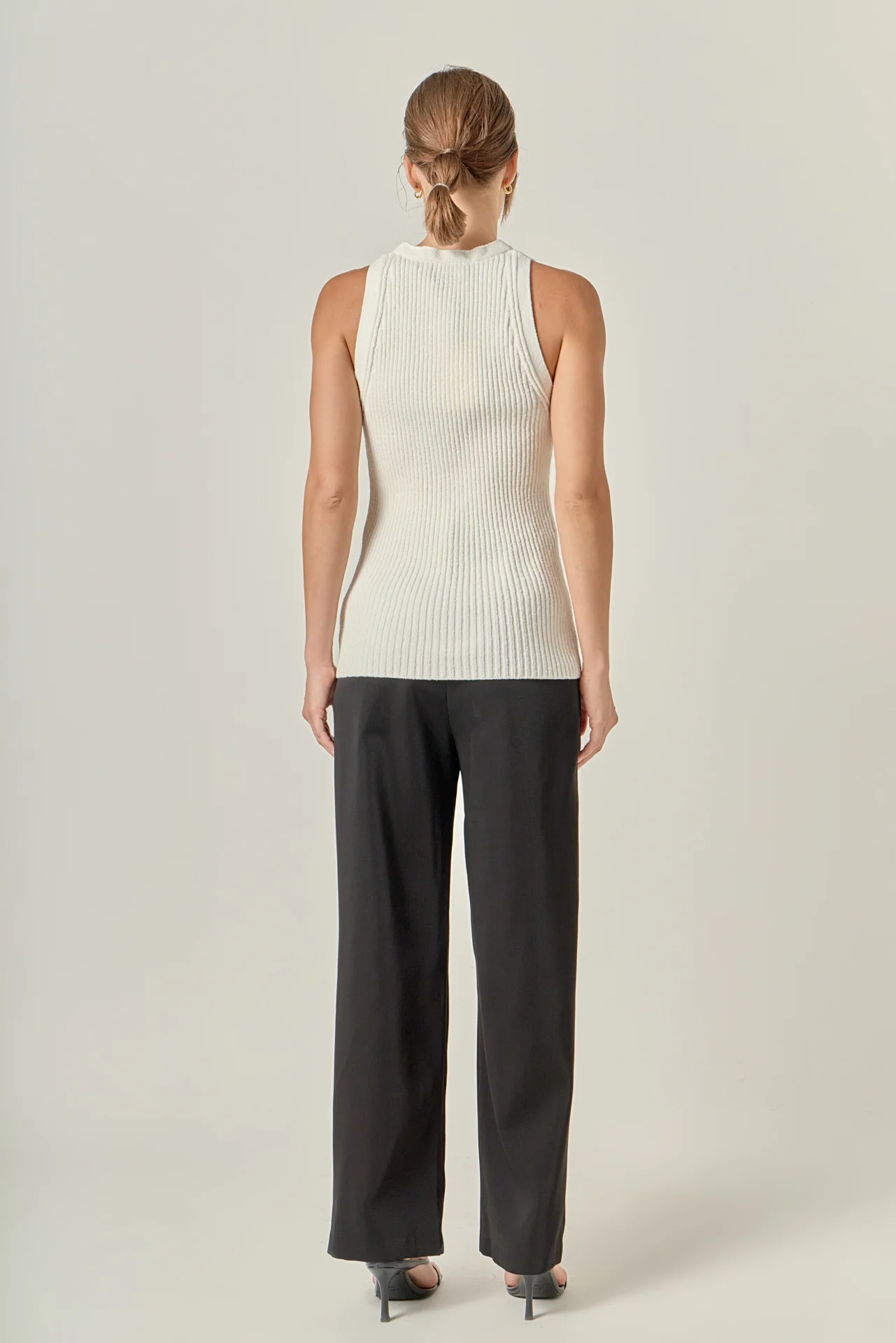Ribbed Knit Button-Front Vest - Image 10