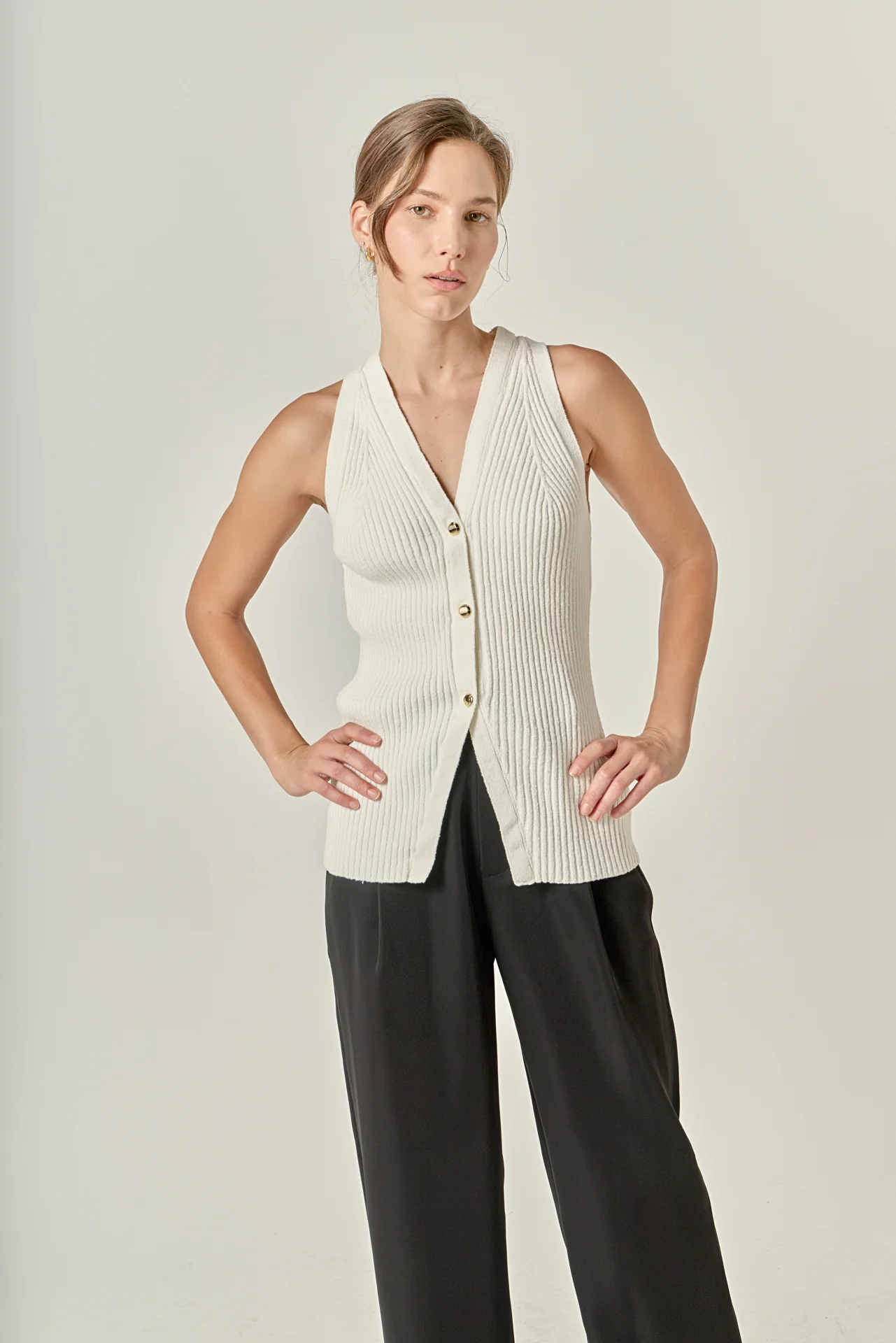Ribbed Knit Button-Front Vest - Image 11