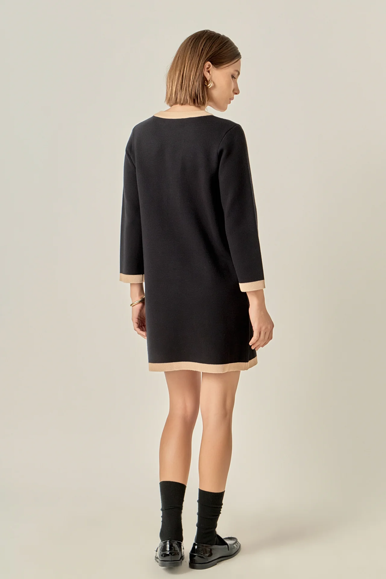 White and Black Mini Knit Dress - Image 4