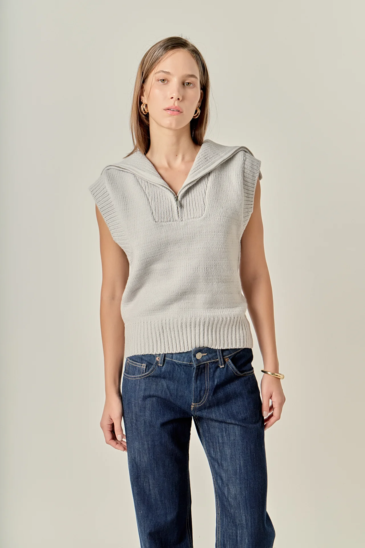 Zip Mock Neck Knit Vest - Image 10
